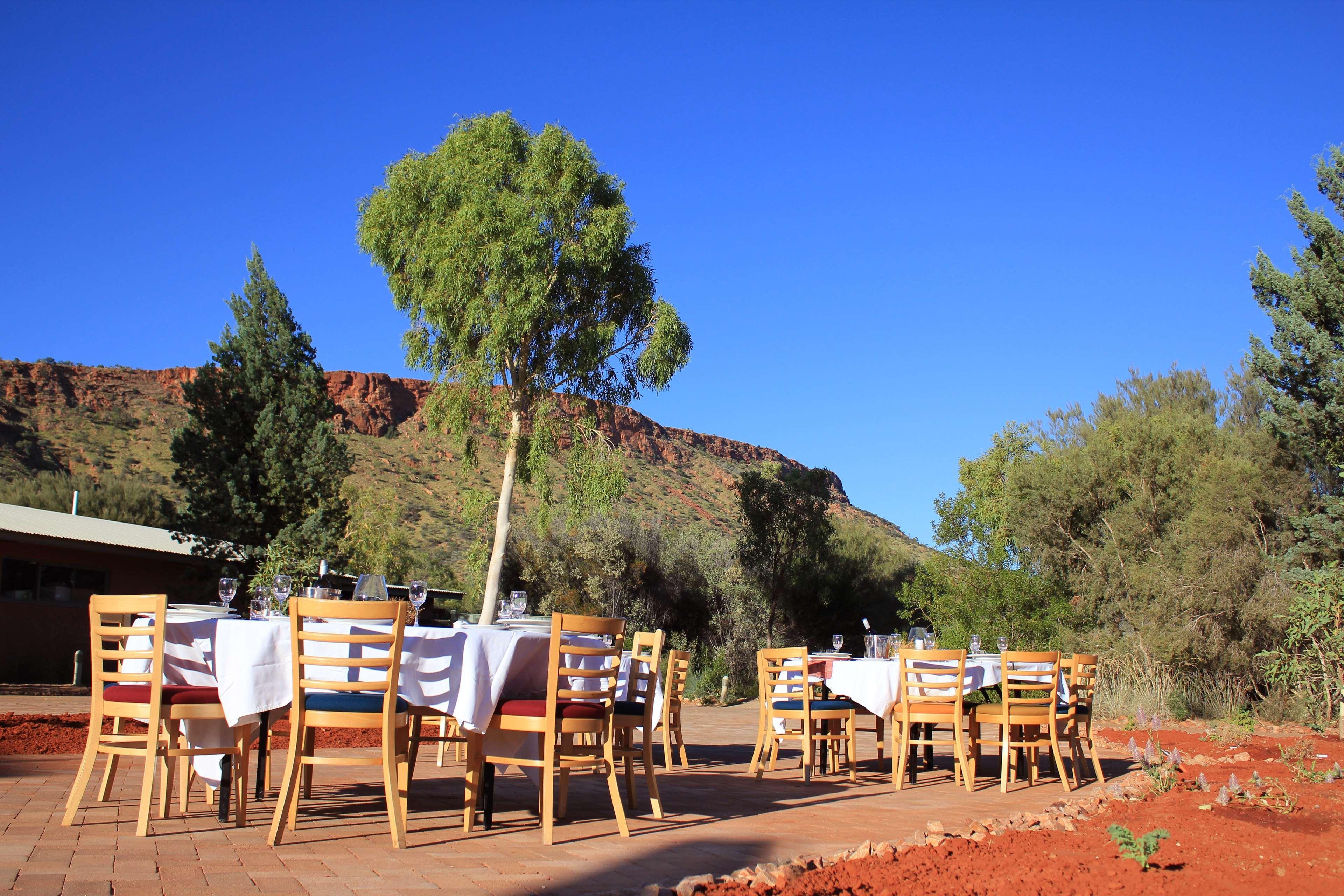 Doubletree By Hilton Alice Springs Hotel Exterior photo